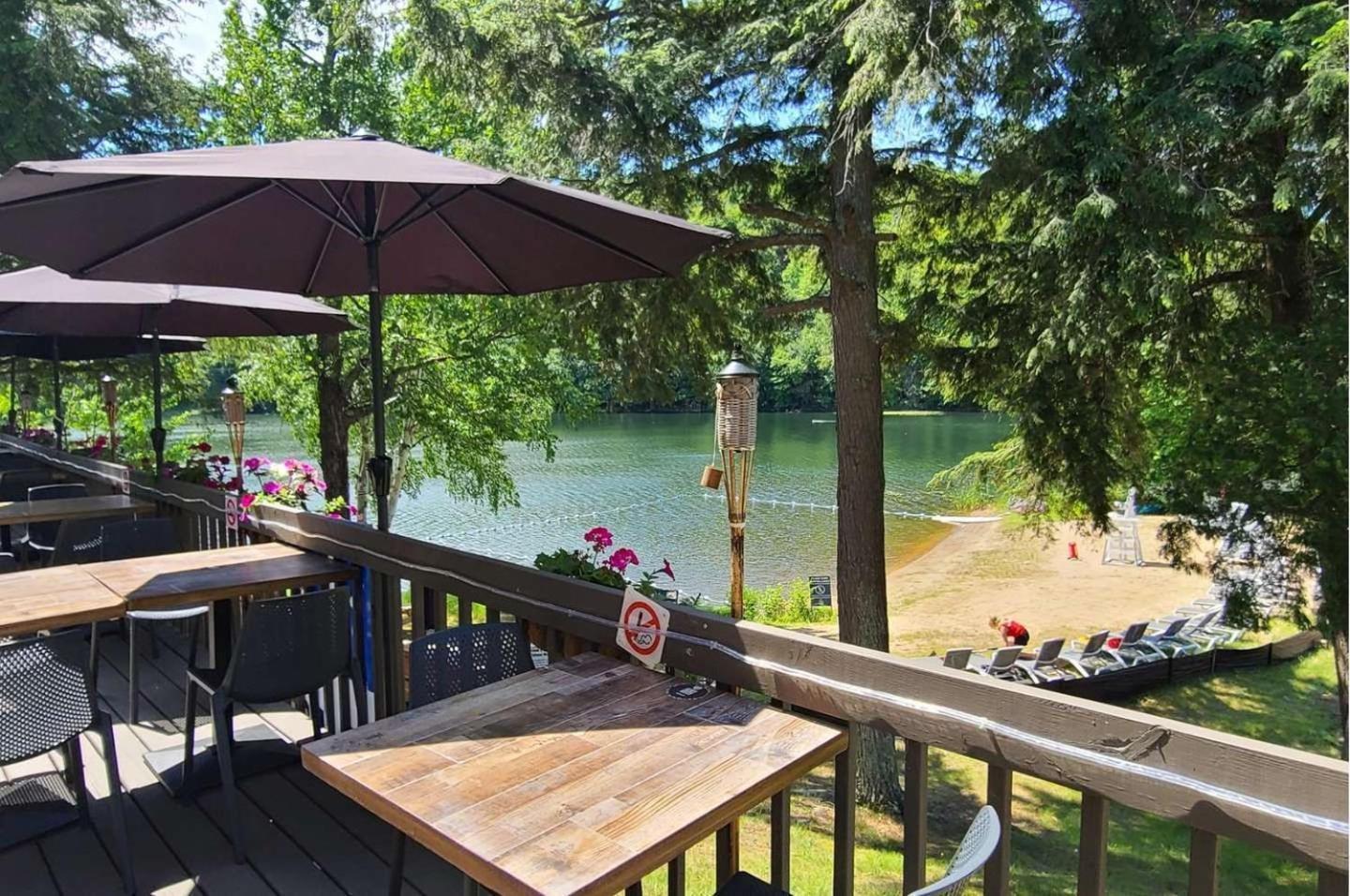 Auberge Morritt Mont-Tremblant Buitenkant foto